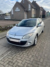 Renault Megane 2.0 16v 140pk