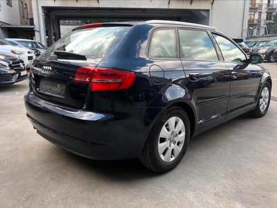 Audi a3 1,6 Diesel année 2011 euro 5