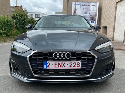 Audi A5 bj 2021 46000km 2L benzine.