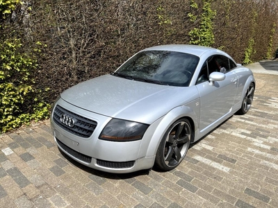 Audi TT 1800