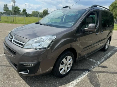 Citroen Berlingo 1.6 VTi Live 146.000 Km Navi