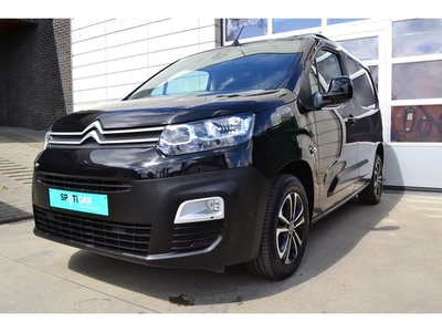 Citroen Berlingo 3 plaatsen en ruiten in laadruimte 15500+b