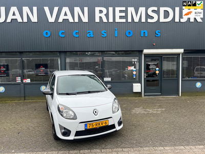 Renault Twingo 1.2-16V Collection bj 2011 airco nap nieuwe apk 3595