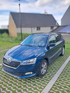 Skoda Fabia Combi Ambition 1.0 TSI-70kw Break 2021 Lava Blue