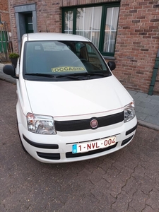 Te koop fiat panda kleur wit 53990 km gekeurd met carpas