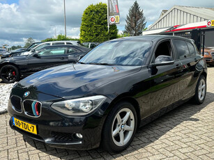 BMW 1-serie 116I 5-Deurs Zwart 2012 Nieuw Model Sportvelgen