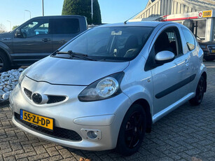 Toyota Aygo 1.0 12V Sport Stuurbekrachtiging Airco C1 107