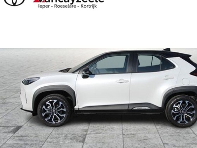 TOYOTA YARIS CROSS Dynamic plus Bi-Tone + COMFORT 1.5HSD