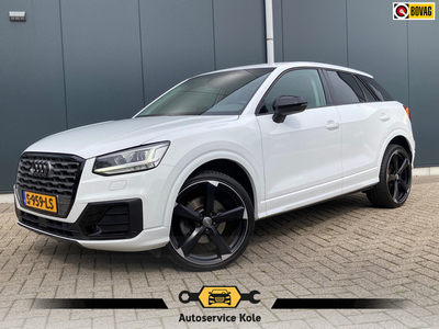 Audi Q2 Design * Black edition * S-line velgen * Navi * Cruise *