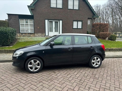 Skoda Fabia 1.2i benzine 1ste eigenaar Euro5 reeds gekeurd