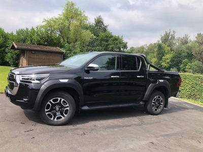 Toyota Hilux 2.8 D-4D Aut 204 CV 20.000 KM