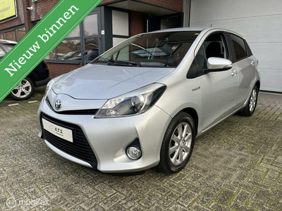 Toyota Yaris 1.5 Full Hybrid Aspiration NAVI*CAMERA*CLIMA*