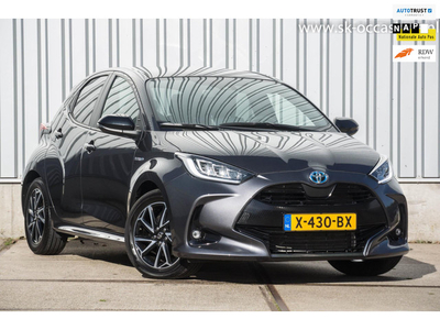 Toyota Yaris 1.5 Hybrid Style PANODAK Leder Keyless ACC PDC