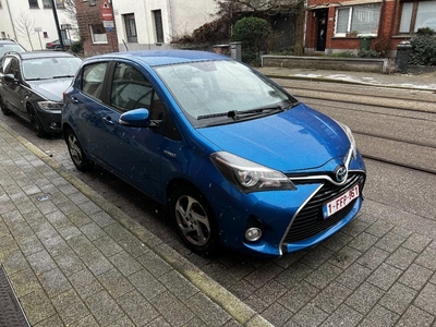 Toyota Yaris 1.5i VVT-i Hybrid Dynamic E-CVT (2014) (btw)