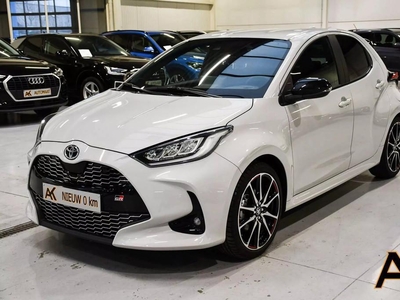 Toyota Yaris 1.5i VVT-i Hybrid E-CVT GR Sport NIEUW - NAVI /