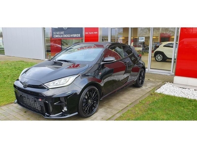 Toyota Yaris GR SPORT HI PACK -8895km