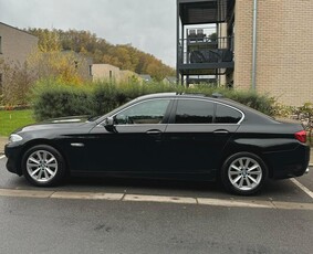 Bmw 520D 2012 116kkm automatique excellent état carnet BMW