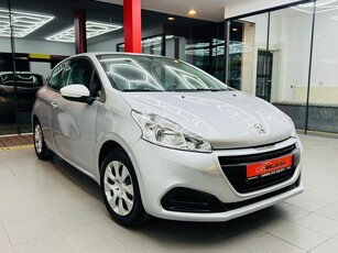 Peugeot 208 1.2i 2018 1J Garantie Face-Lift Euro6b