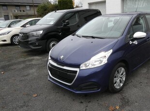 peugeot 208 1.2i