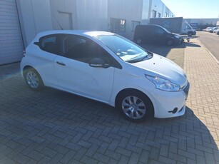 Peugeot 208 benzine gekeurd voor verkoop