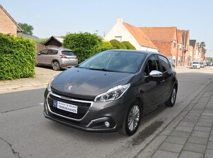 Peugeot 208 Signature (bj 2019)