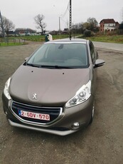 peugoet 208