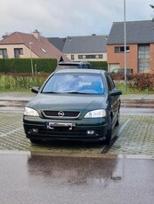 Wagen zo goed als nieuw amper gereden!