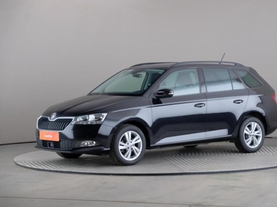 (1XJQ352) Skoda FABIA COMBI