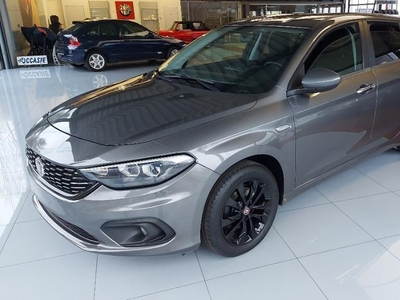 Fiat Tipo Stationwagon (met waarborg)