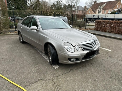 Mercedes e200/ elegance/ 2008/ 66.000 km