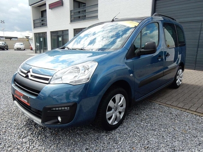 Citroën Berlingo 1.2 i 110pk !véél opties ! (bj 2018)