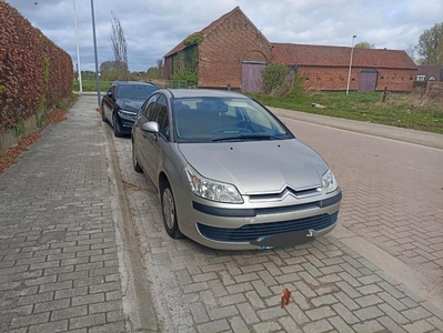 Citroën C4 prét a étre immatriculé