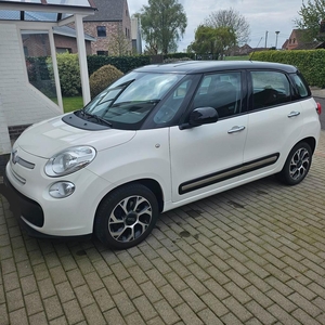 Fiat 500L met weinig km's