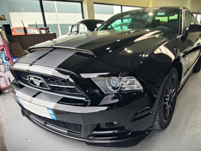 FORD MUSTANG 2014