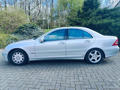 MERCEDES C220 Cdi