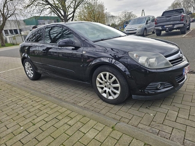 Opel Astra H GTC 1.4 automaat