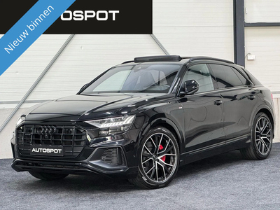 Audi Q8 55 TFSI e Quattro 381 Pk S-Line Competition Pano Softclose Matrix HUD