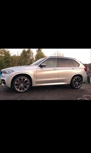 BMW X5 m50d