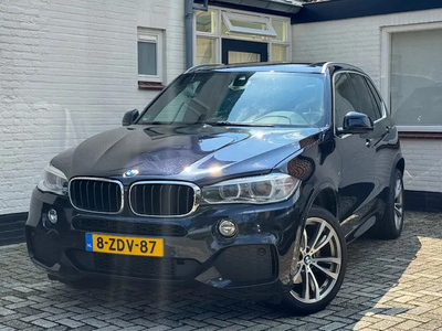 BMW X5 xDrive30d High Executive M-Sport | Panoramadak | Standkachel | 20 Inch Lichtmetalen Velgen | Elektrische Achterklep |