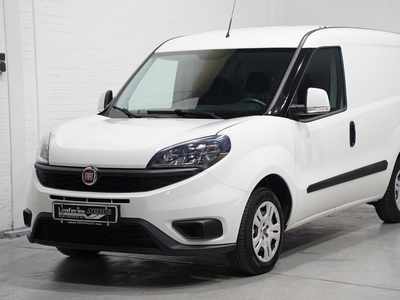 Fiat Doblo 1.3 Mjet 95 pk L1 Navi v.a. 199,- p/mnd Airco, Cr