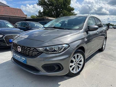 Fiat Tipo 1.4i 95PK 5-DEURS NAVIGATIE BLUETOOTH PDC ALU LED