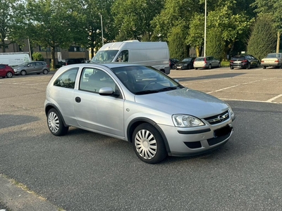 Opel Corsa 100.000KM 2005 Benzine