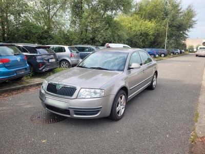 Skoda Superb 1.9tdi 200000km Airco