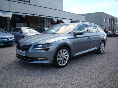 Skoda Superb SW 1.6 CR TDi Style DSG*LEDER*NAVIGATIE*CAMERA