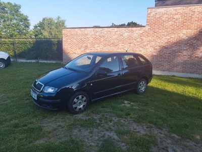 Te koop Skoda fabia 1..2 benzine bj 2004. Met keuring