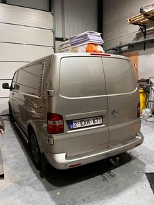 Vw Transporter T5 2.5 TDI 174pk automaat 5cilinder