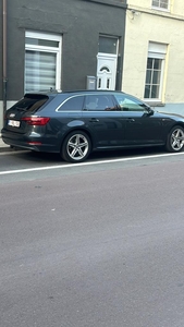 Audi A4 b9 3 x S-LINE