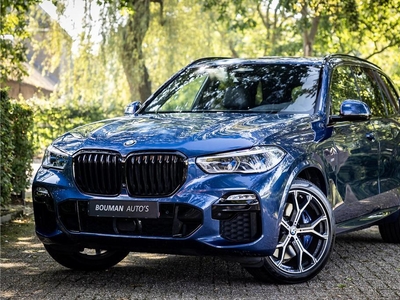 BMW X5 xDrive45e M Sport Sky Lounge Bowers Wilkins Soft Clos