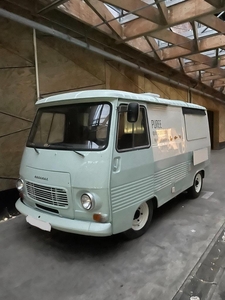 Foodtruck Peugeot J7