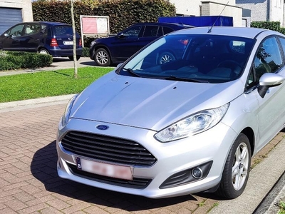 FORD FIESTA 1.0 TITANIUM